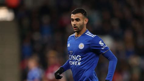 Toplam 90 rachid ghezzal haberi bulunmuştur. Leicester Fans Slam Rachid Ghezzal After Winger's Anonymous Display in Carabao Cup Exit to Man ...