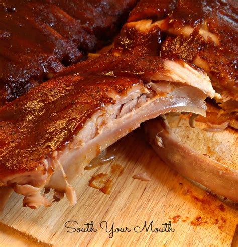 This slow roast pork shoulder cooks for 6 hours, for juicy meat and perfect pork crackling. Roasting Pork In A Bed Of Kitchen Foil / Roast Pork With ...