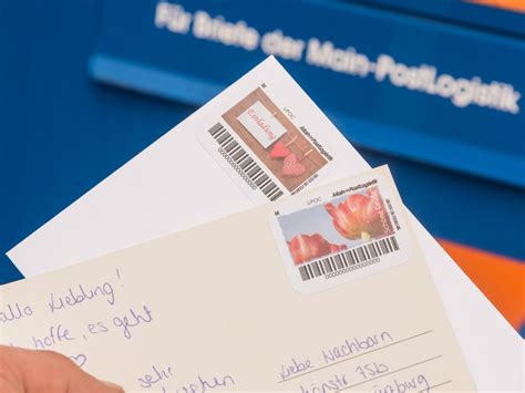 Generell kommt die briefmarke oben rechts auf den umschlag. Wo Kommt Die Briefmarke Hin Postkarte / Briefumschlag ...