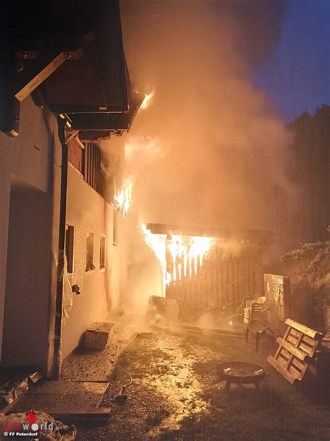 Sammlung von helga • zuletzt aktualisiert: Stmk: Brennende Gartenhütte setzt Wohnhaus in St. Peter am Kammersberg in Brand → 100 Fw-Leute ...