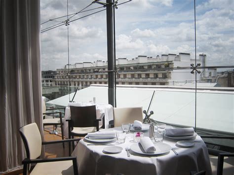 Notre sélection des meilleurs bars de la maison blanche à paris référence chaque jour un peu plus les pépites que l'on découvre dans ce quartier du 13e arrondissement. La Maison Blanche, restaurant à Paris | Orgyness