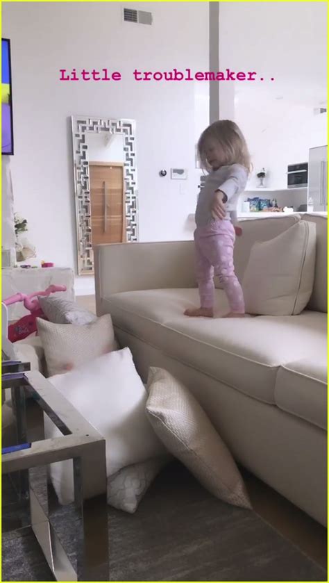 Julian edelman is an nfl star who currently plays as a wide receiver and punt returner for the new england patriots. Julian Edelman's Daughter Cheers On His Super Bowl MVP ...