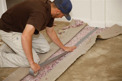 Carpet professor's installation guide for homeowners who want to know how to install carpet. Steps To Repair Visible Seams In Your Carpet - Jabro ...