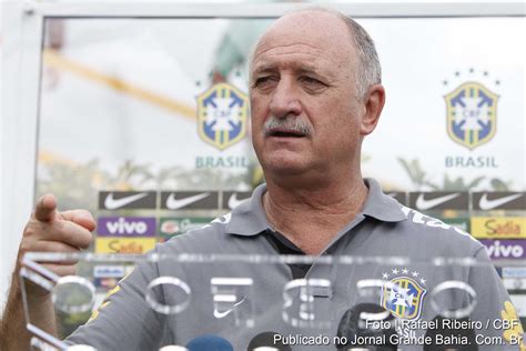 De braziliaan is momenteel als bondscoach van. Técnico Luiz Felipe Scolari define nomes da Seleção ...