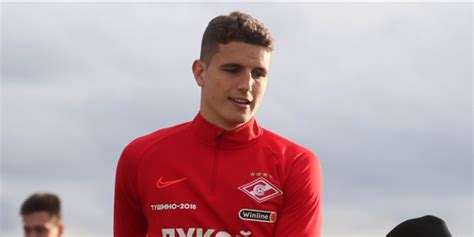 Guus til is a dutch professional footballer who plays as a midfielder for sc freiburg, on loan from spartak moscow.2. Guus Til nieuws - FCUpdate.nl