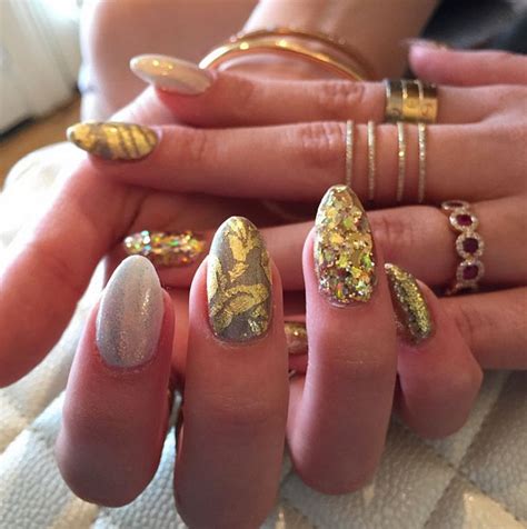 126 Nail Designs and Pictures - Creative Nail Polish Trends