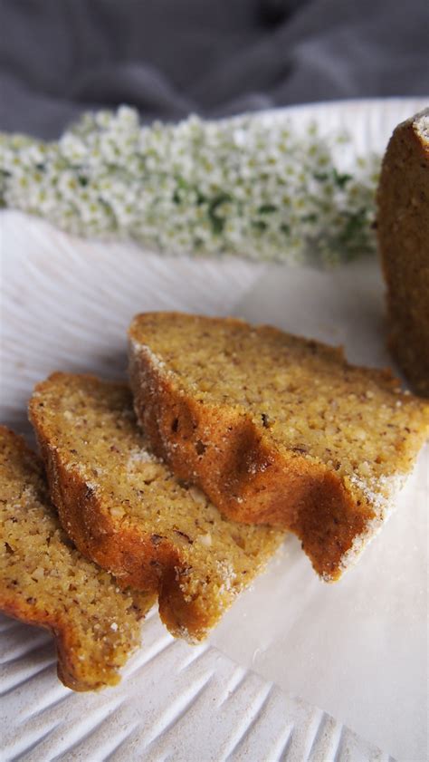 · osterhasen kuchen rezept ein saftiger kuchen mit hasenmotiv darf zu ostern nicht fehlen. Osterhasen Kuchen ohne Zucker (vegan) - Bake it naked