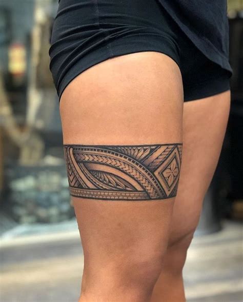 Clock tattoo is very popular tribal tattoo design. Pin de Amanda Staples en Tattoo | Tatuajes femeninos ...