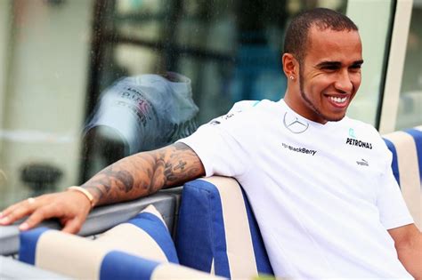 Published on december 30, 2016 , under tattoos. My custom bodywork: Lewis Hamilton shows off his latest ...