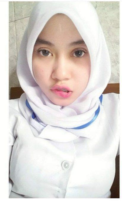 Goyang tiktok hot jilbab ketat bikin sange asupan pemersatu bangsa. Cbpsjgzwwaabtna