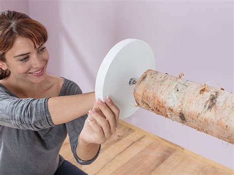 Die birkenstämme der garderobe sollen komplett vom boden bis zur decke reichen. Garderobenständer Aus Baumstamm Selbst Bauen - Garderobe ...