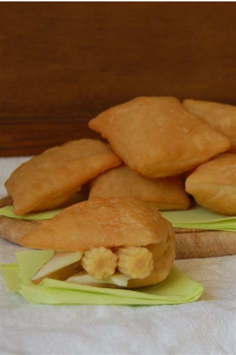 Impastate alla velocità minima per circa cinque minuti fino alla completa incordatura, se necessario. Gnocco fritto con esubero di pasta madre | Non solo le ...