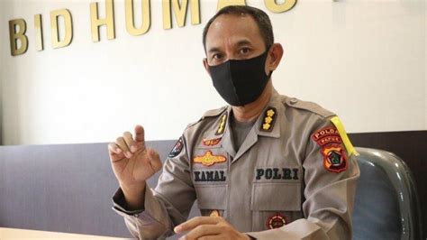 Sebuah cerita memberi kita kekerasan oleh narapidana teroris menyebabkan 5 personel polisi dan 1 teroris tewas. Kronologi Pos Polisi di Paniai Papua Diserang Sekelompok ...