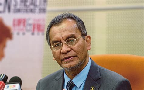 Nur ilyani mohamed nawawi printables. Dr Nur Ilyani hanya nyatakan pandangan peribadi - Menteri
