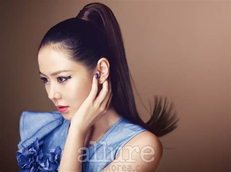 Son ye jin and hyun bin photoshoot vogue. Son Ye Jin 'allure' Magazine Shoot | KDramaStars