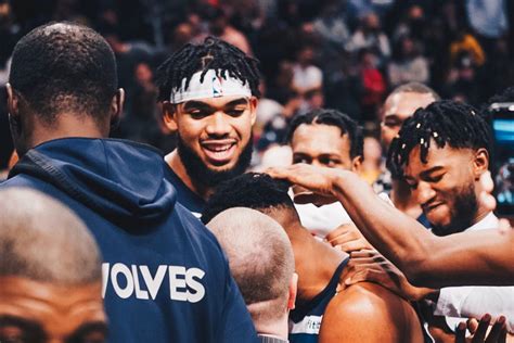 It is involved in many industries including forestry, forestry products, agriculture, food processing, transportation, and shipbuilding. NBA 速報 ／ 狂砍 50 分仍輸球!Kyrie Irving 籃網初登場上演飆分秀，最後一擊失利當場抱頭懊惱不已! - JUKSY 街星