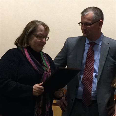 Sep 16, 2021 · margaret grew up in east rockaway, long island, new york and graduated from oberlin college. East Grand Rapids commissioner departing to serve on Kent ...