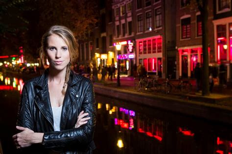 Behind the Red Light District: Jojanneke's 70% forced prostitutes is a lie