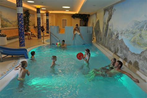 These places are mostly visited by families. Familotel Zauchenseehof | Kinderhotel in Österreich