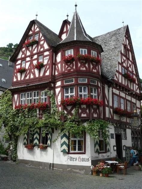 Das alte steinkreuz am neuen markt, detlev von liliencron; Altes Haus, Bacharach, Rhein Valley, Germany | Germany ...