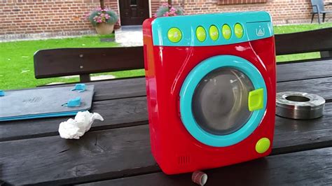 Use clean solvent only = use solamente limpio disolvente. Toy washer dancing - YouTube