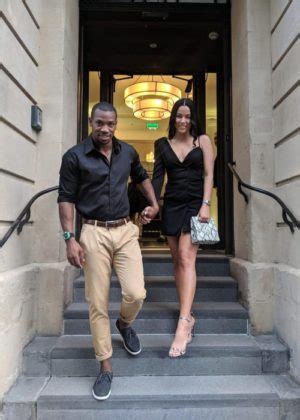 Scroll below to check who is yohan blake dating now, yohan blake's girlfriend, previous dating records & relationship history. Yohan Blake Height, Weight, Family, Girlfriend, Education ...