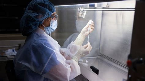 Serious illness, hospitalizations and death. Covid vaccine: Single-dose Johnson & Johnson jab is 66% ...