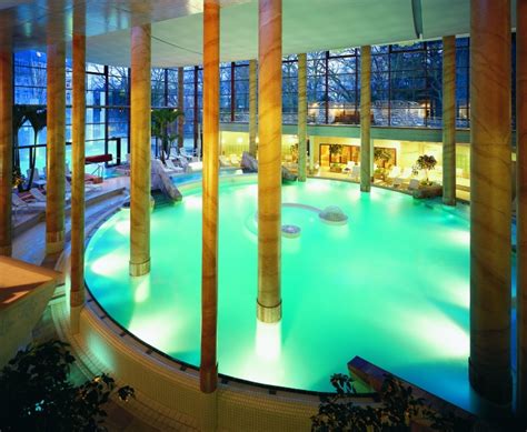 Zutritt erst ab 6 jahren. Carolus Thermen Bad Aachen - Aachen - Wellness für Körper ...