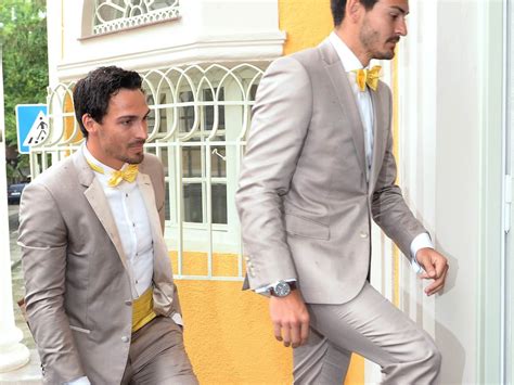 Mats julian hummels (german pronunciation: Bei seiner Hochzeit: Mats Hummels mit Bruder im ...