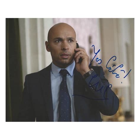 He is an actor and writer, known for platane (2011), h (1998) and daltonin veljekset (2004). Autographe Eric JUDOR (Photo dédicacée)