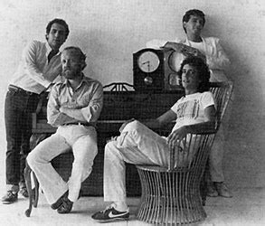 Pedro castillo, george henriquez, valerio gonzález, sandro liberatoscioli. Témpano en los ochentas