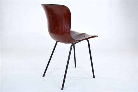 Auf bestellung können wir fast alle markenstühle aus dem deutschen markt für sie besorgen. Deutscher Modell 1507 Stuhl von Pagholz, 1956 bei Pamono ...