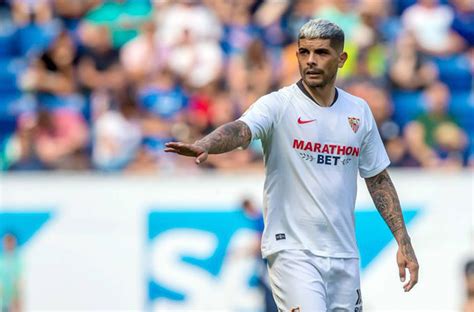 Ez ever banega, al shabab profiljának aloldala statisztikák (pályára lépések, gólok, lapok / bajnokság, kupák, válogatott) és átigazolási történet. Inesperado: Éver Banega dejará el Sevilla a mitad de año ...