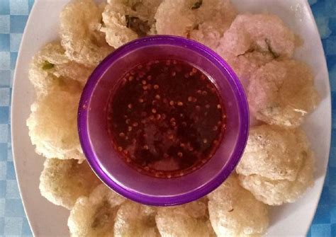 Untuk resep cireng crispy sendiri, kali ini resepkuerenyah.com membaginya menjadi dua macam resep yakni resep untuk membuat cireng resep membuat cireng crispy bumbu rujak: Resep Cireng Bumbu Rujak oleh Paon Cemplong Moglong - Cookpad