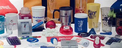 Bij ing regelt u zonder gedoe al uw dagelijkse bankzaken. Logo Apparel Inc. - PRODUCTS