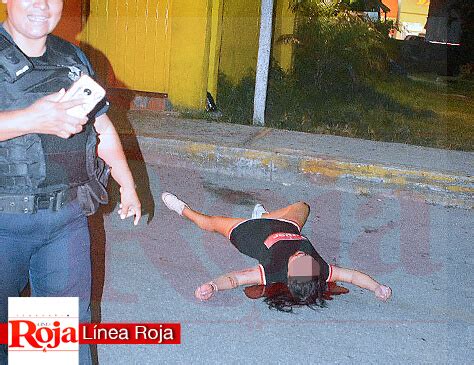 Asesinan a mujer en tulum. Asesinan a una mujer afuera de un bar de la colonia Centro de Playa del Carmen ~ Playa del ...