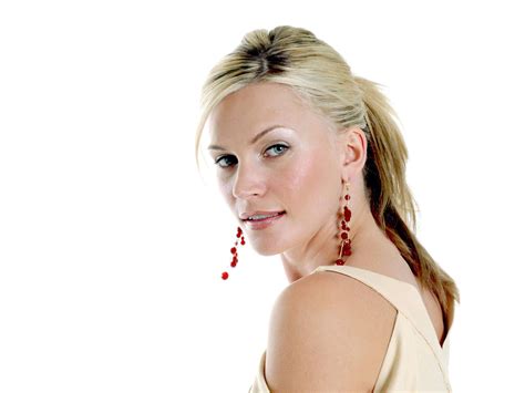 During her time in the everyman project, she also went by starlight and vaporlock. sevenstarsdivas: Natasha Henstridge