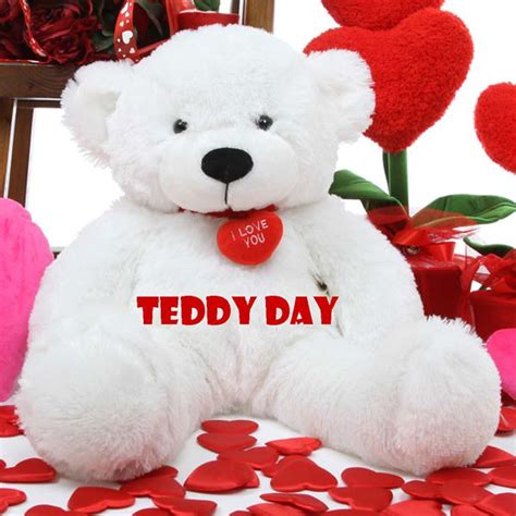 On this day, i'm gifting you this teddy, to show that happy teddy day to my dear valentine. Cute Happy Teddy Bear Day Saying Quotes Pictures