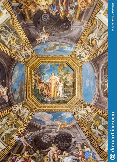 Stanze di raffaello) form a suite of reception rooms in the apostolic palace, now part of the vatican museums, in vatican city.they are famous for their frescoes, painted by raphael and his workshop. Painting Fresco Ceilings In The Vatican Museum Editorial ...