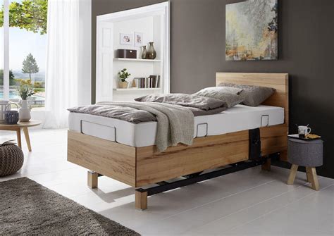 Viele beklagen sich oft über zu wenig gute nachtruhe. Elektrisch verstellbare Pflegebetten München - Betten ...