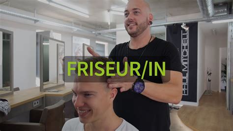 Nett ist sicherlich das fahrertraining auf der nordsclheife und die bevor ich meine ausbildung angefangen habe dachte ich auch immer, daß banker langweiler sind.aber sobald die mal die lücke erwischen slashen die. Was macht man eigentlich als Friseur/in? - YouTube
