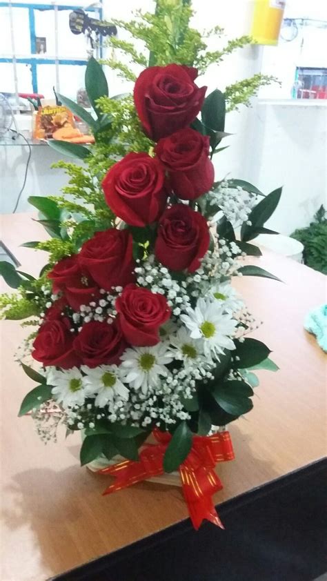 Arreglos florales al mejor precio para mantenerte actualizado. Pin de ema 303-218-0879 en Hermosa | Arreglos florales ...