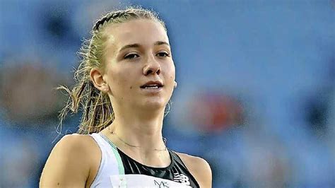 Athletics, women, 400 meters hurdles, series (femke bol). Femke Bol scherpt Nederlands record op 400 meter aan ...