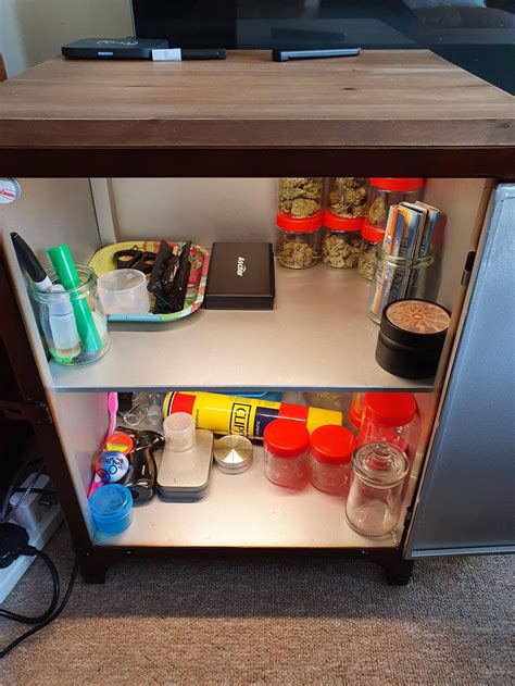 What weed do these fellas smoke when having cabinet meetings? he asked. Installed some led lights in my lil weed cabinet. Pretty ...
