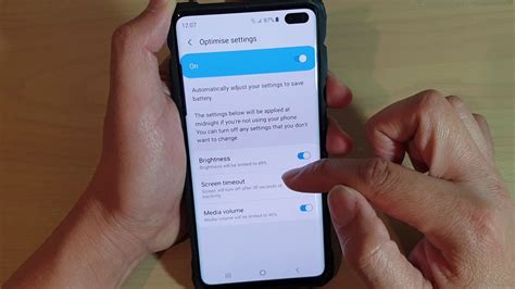 If you're looking for the samsung galaxy s10 version, scroll a bit further down into the called energy ring, the app puts a battery indicator around the selfie camera. Galaxy S10 / S10+: How to Enable / Disable Battery Power ...