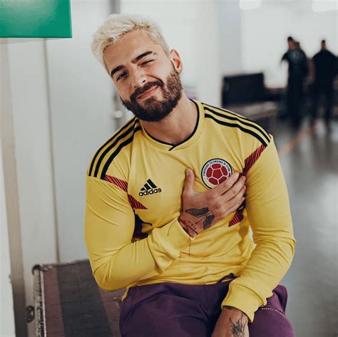Juan luis londoño arias (born 28 january 1994), known professionally as maluma, is a colombian singer, songwriter, and actor signed to sony music colombia, sony latin and fox music. JUNTO A KENDALL JENNER - Maluma se convierte en el modelo ...