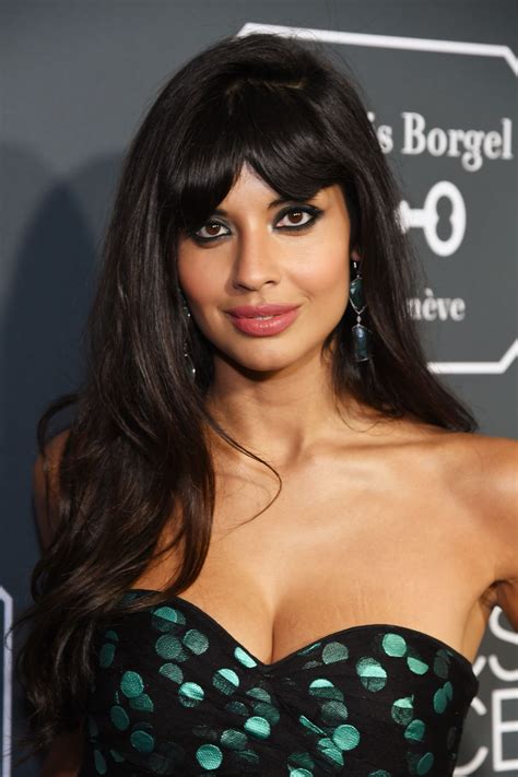 She went on to gain 70 pounds after she had to take steroids to take care of. JAMEELA JAMIL at 2019 Critics' Choice Awards in Santa ...