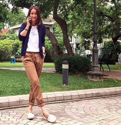 แฟชั่น นักแสดง นักแสดงหญิง แอน ทองประสม. ตามมาดู 'แอน ทองประสม' อยากเป็นได้แบบนาง แต่งพองาม เเต่ดูดี…