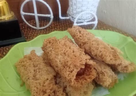 Masukkan ayam ke dalam adonan dan goreng. Cara Membuat Adonan Kremes Sederhana - 4 Resep Ayam Kremes ...