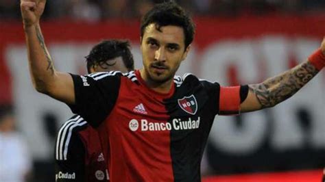 No me importa si perdes o ganas vivo. Newells quiere que regrese Scocco pero depende del jugador ...